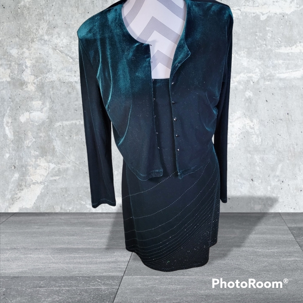 NWT CDC Green Velvet 2 Piece Dress/Button Front Jacket Sparkly accents Size 10